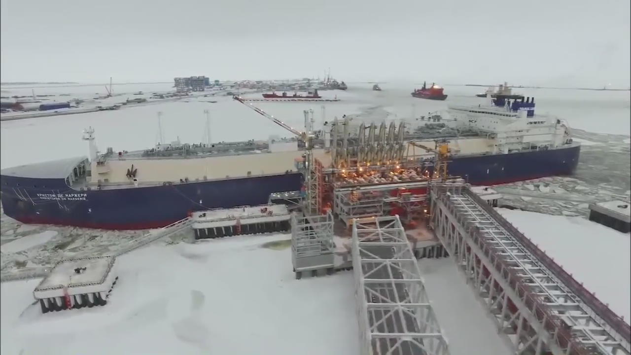 LNG Ice-Breaker