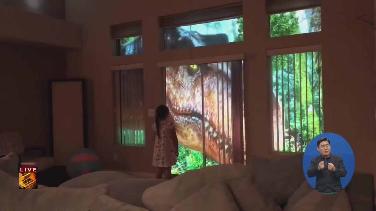 [글로벌24 브리핑] 거실에 나타난 공룡?…아빠 솜씨