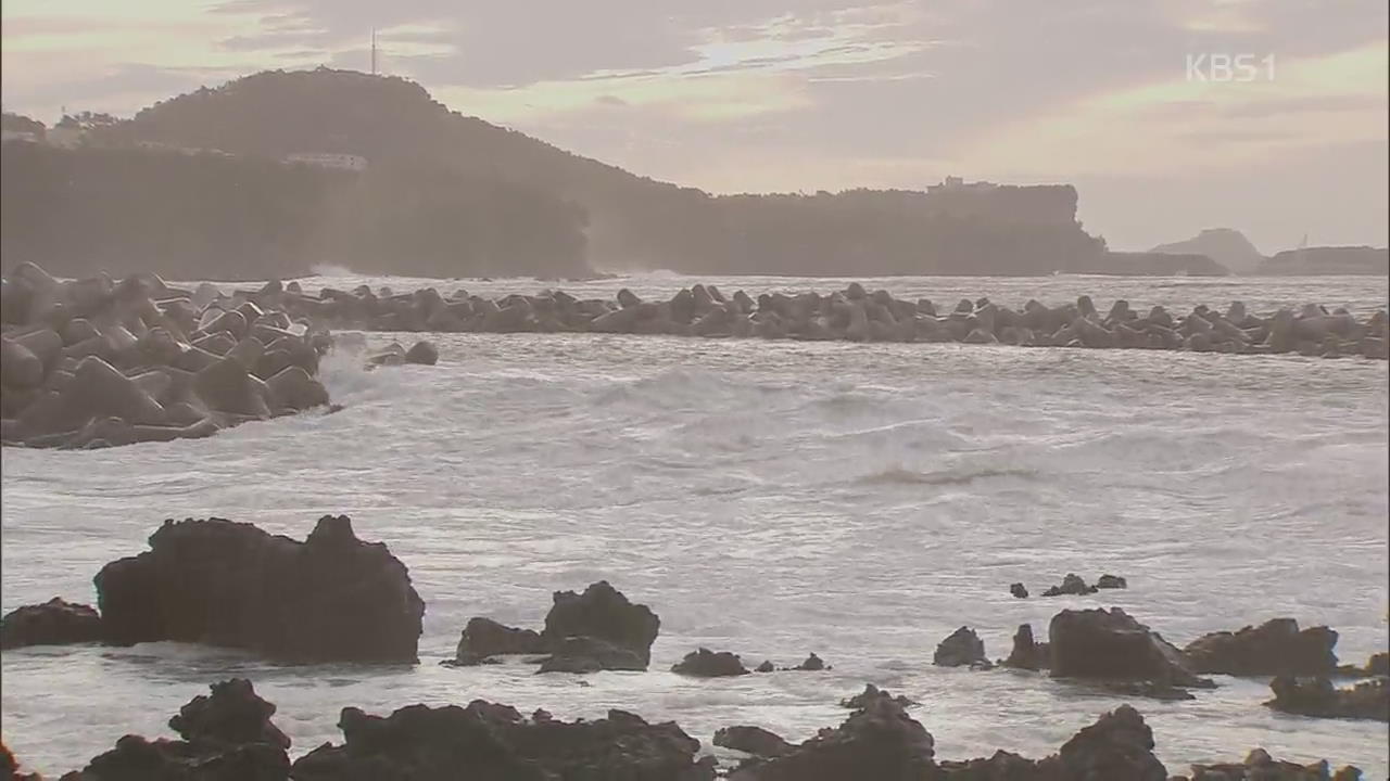 제주, 오늘 태풍 직접 영향권…산지 400mm 이상 비