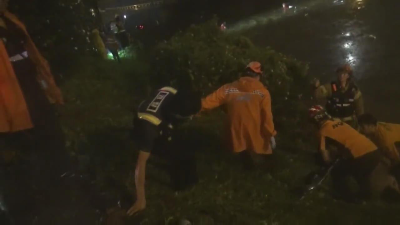 서울 시간당 70mm ‘기습 폭우’…1명 사망·3명 구조