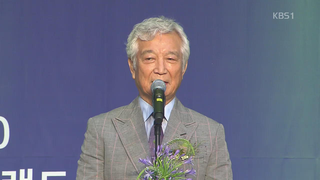‘한국 영화계 큰 별’ 신성일 폐암으로 별세…향년 81세
