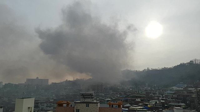 서울 은평구 주택에서 불…1명 병원 이송