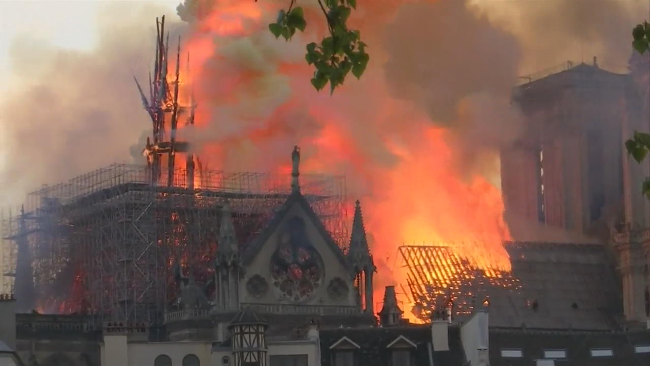‘유럽 문화 상징’ 노트르담 대성당 화재에 전 세계 ‘충격’