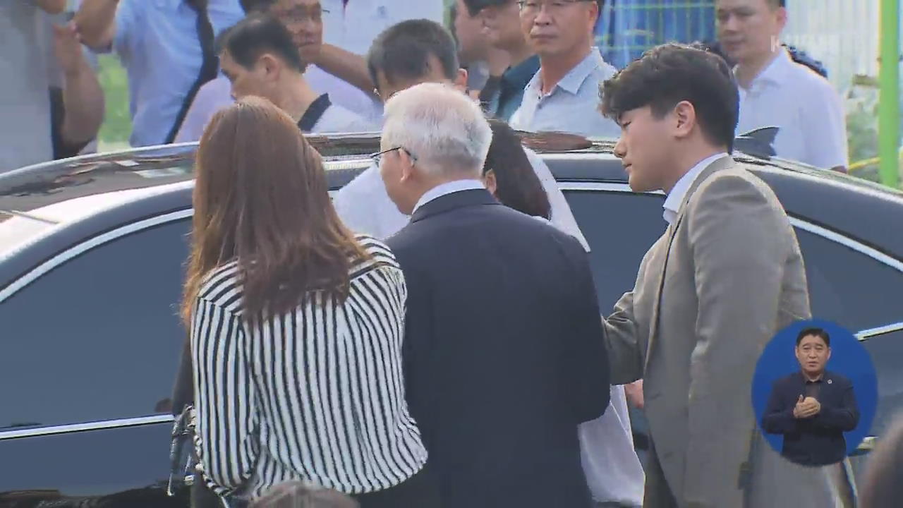 ‘사법 농단’ 양승태 전 대법원장 직권보석 석방…구속 179일만