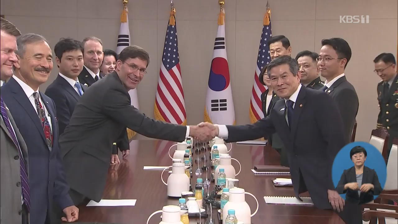 방한 美 국방, “한미일 안보협력에 지소미아 필요”