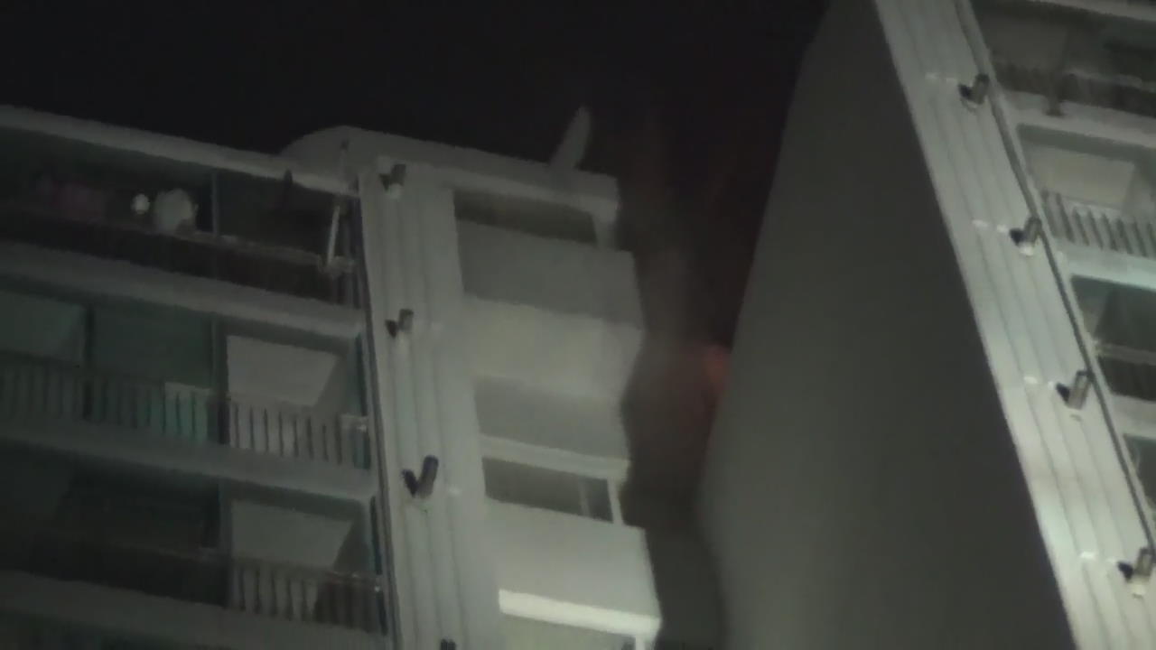 성동구 아파트 옥상 불…충북 고속도로서 화학물질 운반차 넘어져