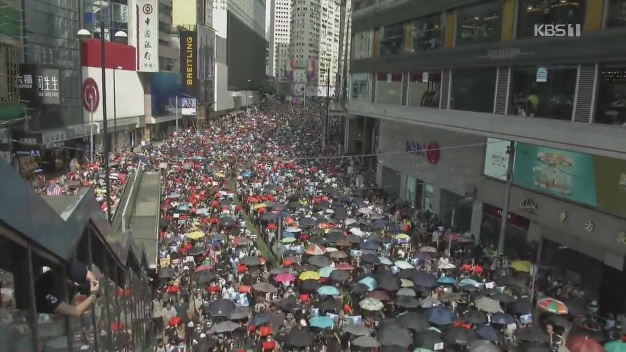 홍콩 시위대, 영화 ‘1987’에 주목…“한국 민주화는 홍콩 미래와 닮은꼴”