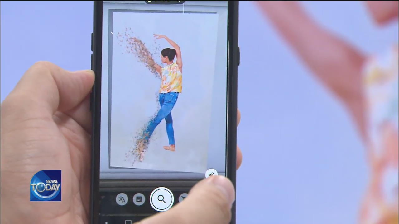 TECHNOLOGICAL DEVELOPMENT IN VISUAL ARTS