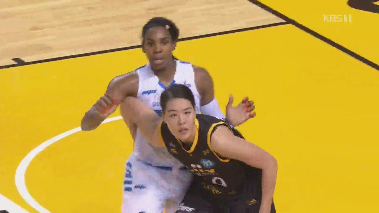박지수 vs WNBA 대결 후끈