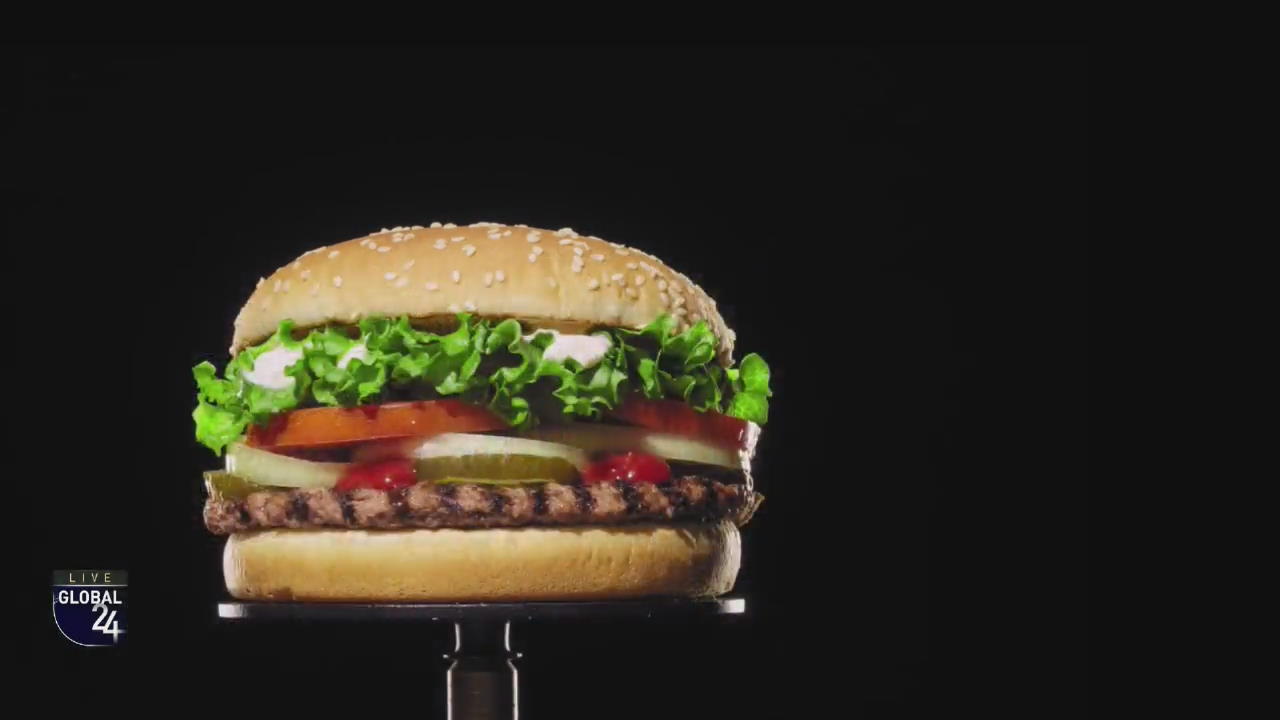 [글로벌24 카드뉴스] 버거킹 곰팡이 핀 햄버거 광고