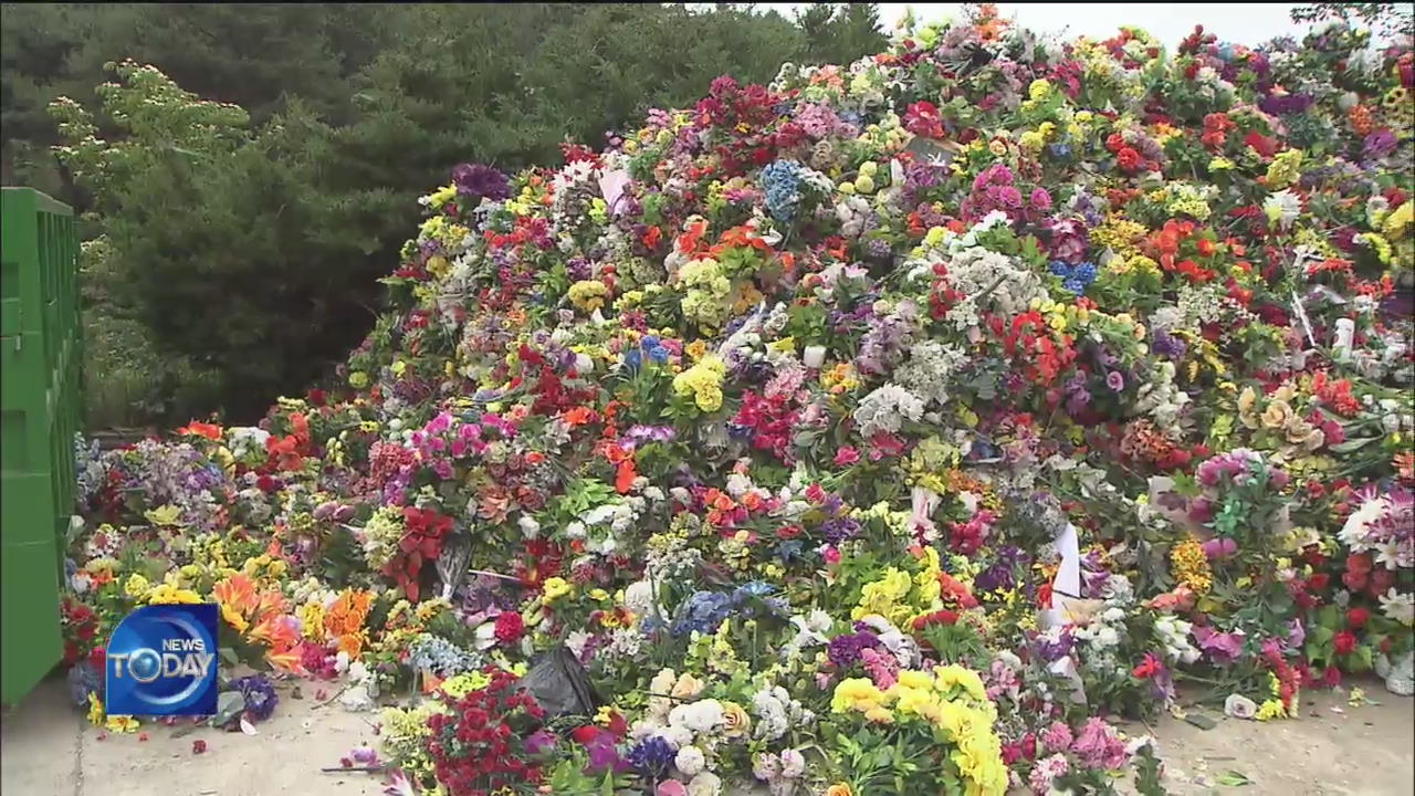 ARTIFICIAL FLOWERS IN CEMETERIES GO TO WASTE