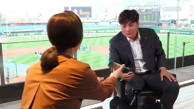 [집중인터뷰] “그래서 그만둔 거예요”…김태균, 마지막 경기가 아쉬운 이유