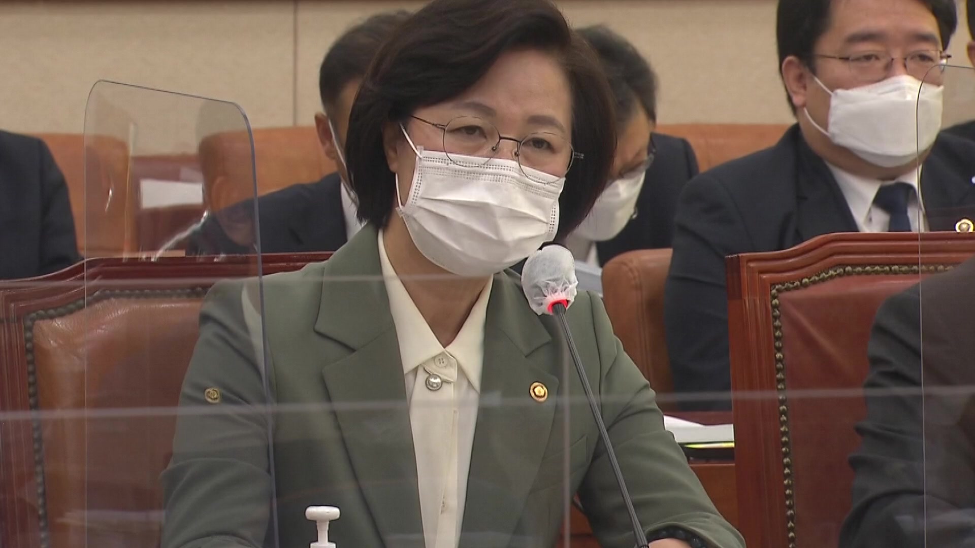 ‘휴대전화 비번 공개법’ 논란…진보단체도 ‘반대’