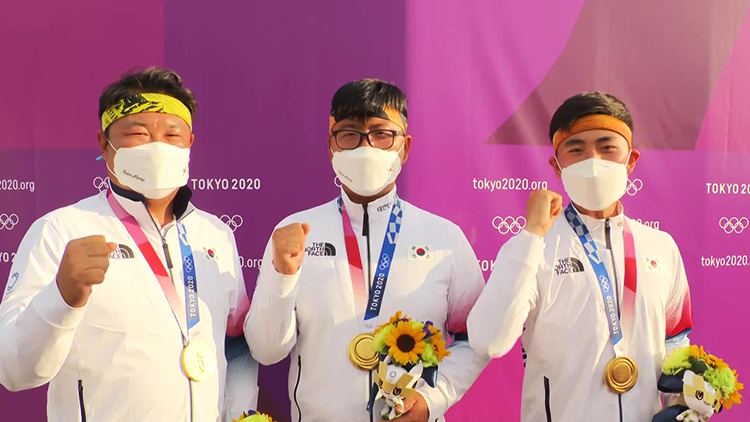 한국 남자 양궁, 올림픽 2연속 금…신기의 실력