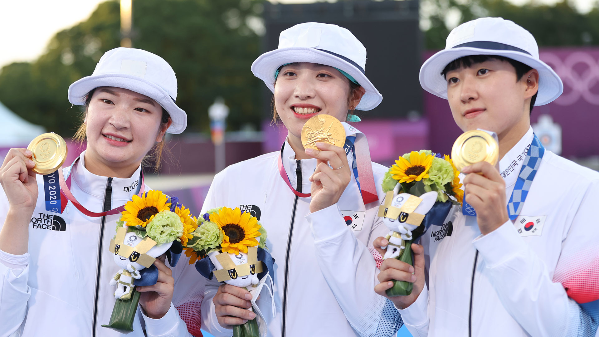 한국 여자 양궁, 9회 연속 올림픽 금메달 신화 썼다!