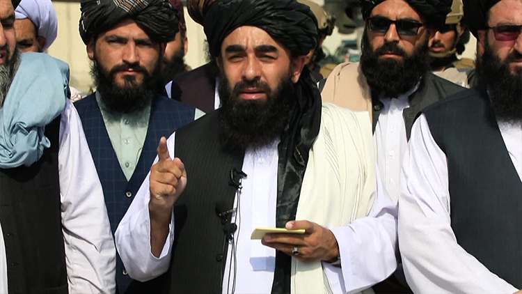 최악 테러 위협 속 美 서둘러 작전 종료…혼돈의 아프간