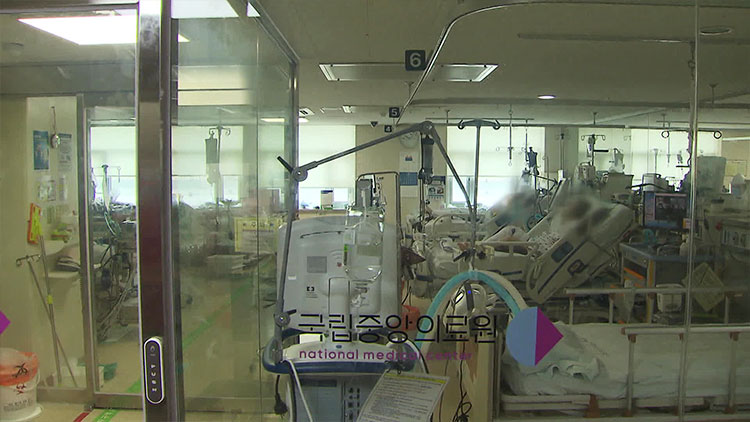 서울 중환자병상 10개 중 1개만 남아…“시립병원 6곳 모두 코로나 전담 치료”