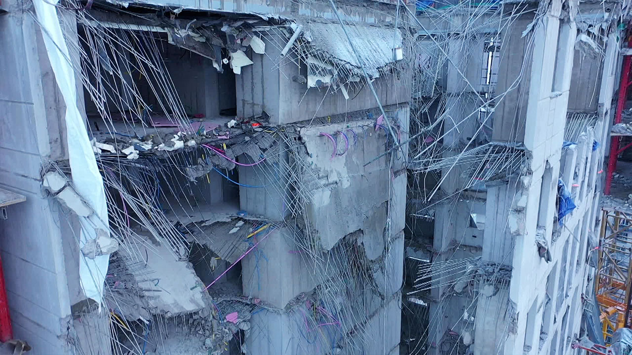 ‘우르르 쾅쾅’ 굉음과 함께 공사 주상복합 건물 외벽 붕괴