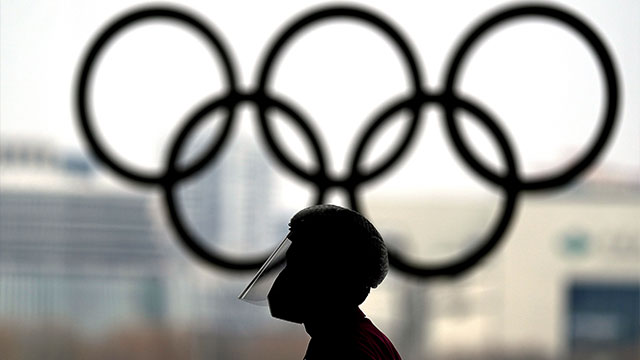 베이징올림픽조직위 “참가 선수단서 첫 확진자 발생”