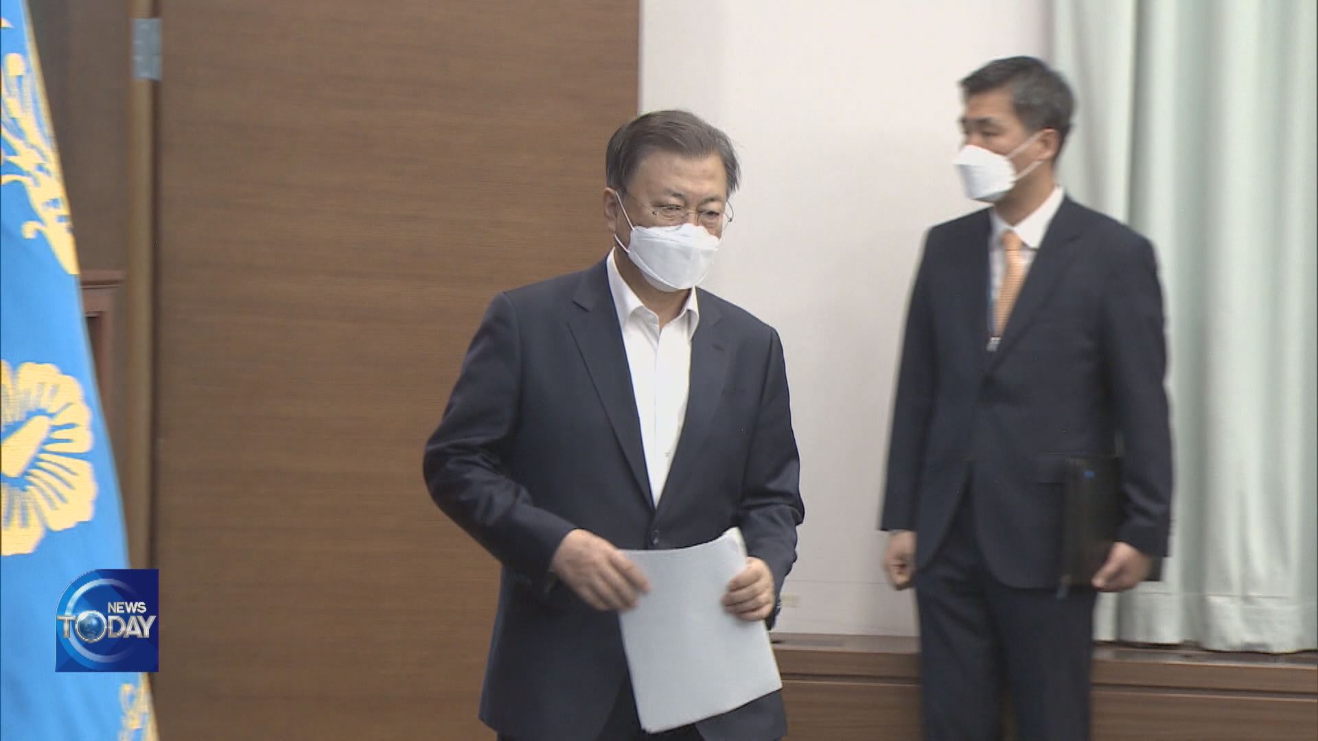PRES. MOON DEMANDS APOLOGY FROM YOON