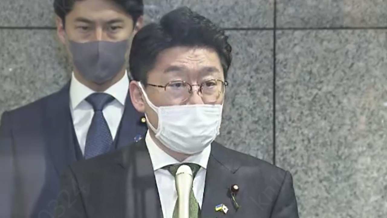 일본 “북한 미사일, 고도·시간 더 늘어나…안보 위협”