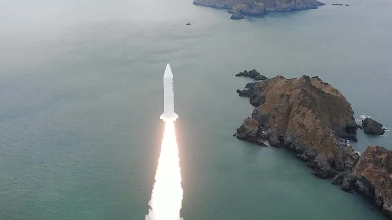 고체 로켓 정찰위성…경제·안보 지형 변화 예고