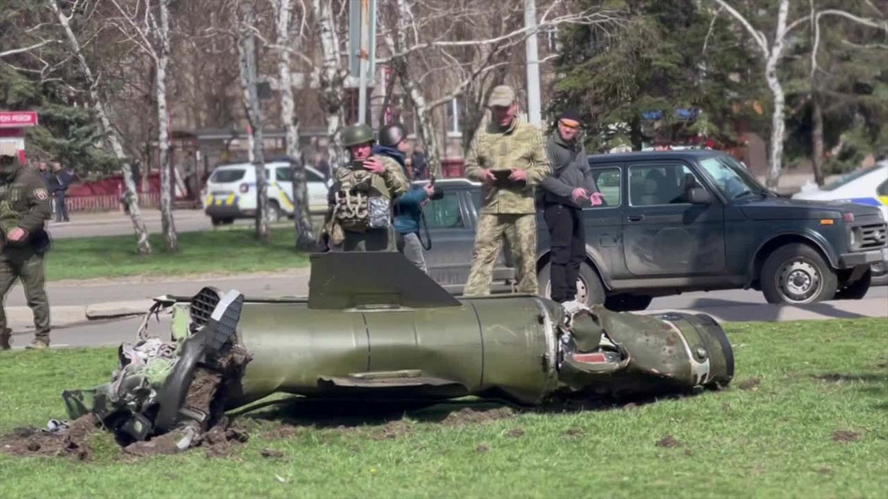 “남하하는 러시아군 포착”…귀향길 오르는 우크라이나인들