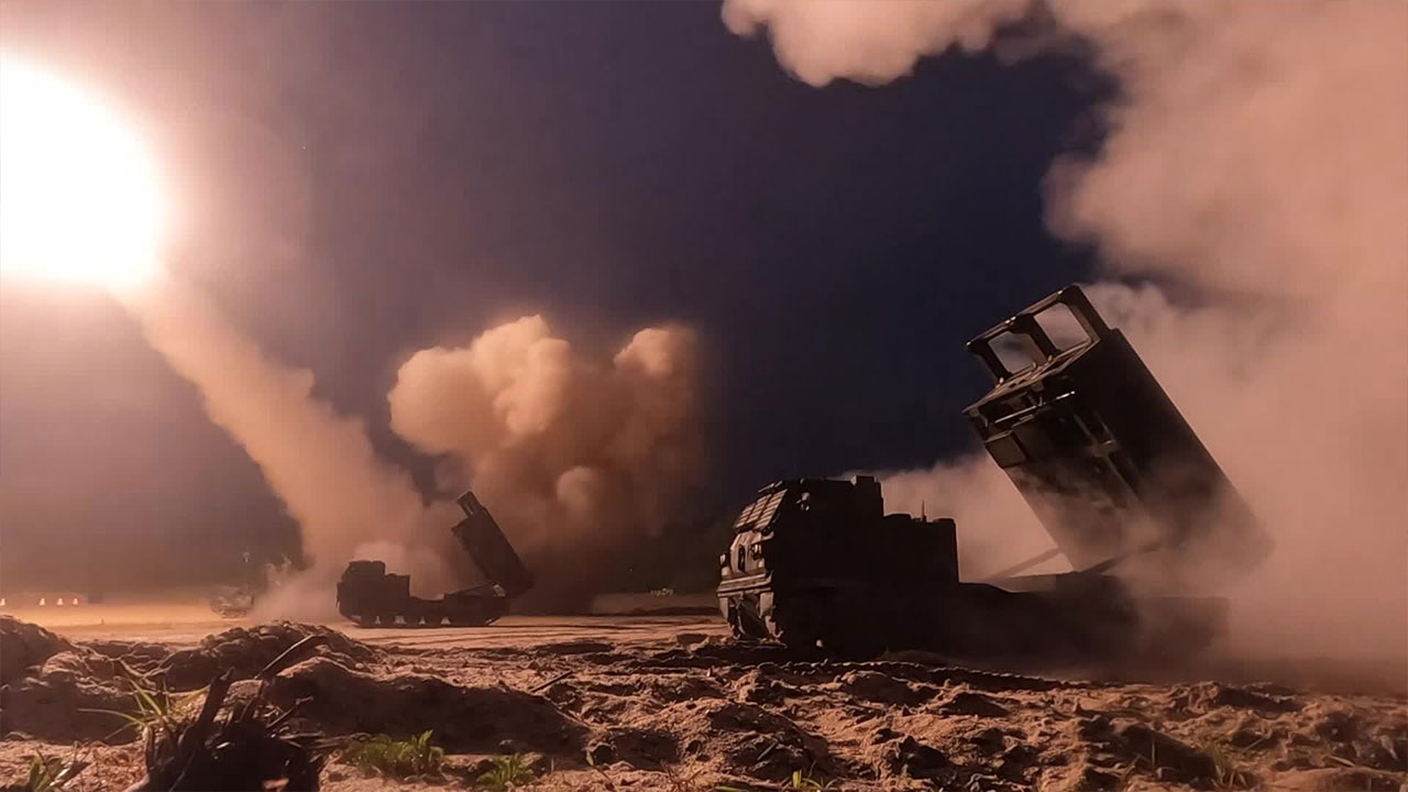 한미 軍, 북 탄도미사일 8발 발사에 ‘대응사격’
