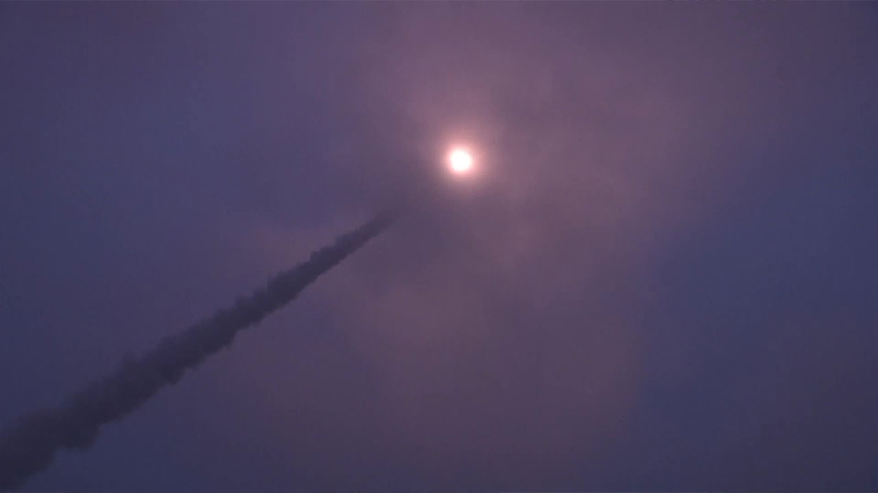 한미, 북 미사일 발사에 8발 대응사격…“정밀 타격능력 과시”
