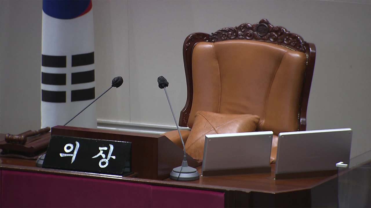 “어이 없다” “생떼 쓰나”…‘국회 파행’ 제헌절까지?