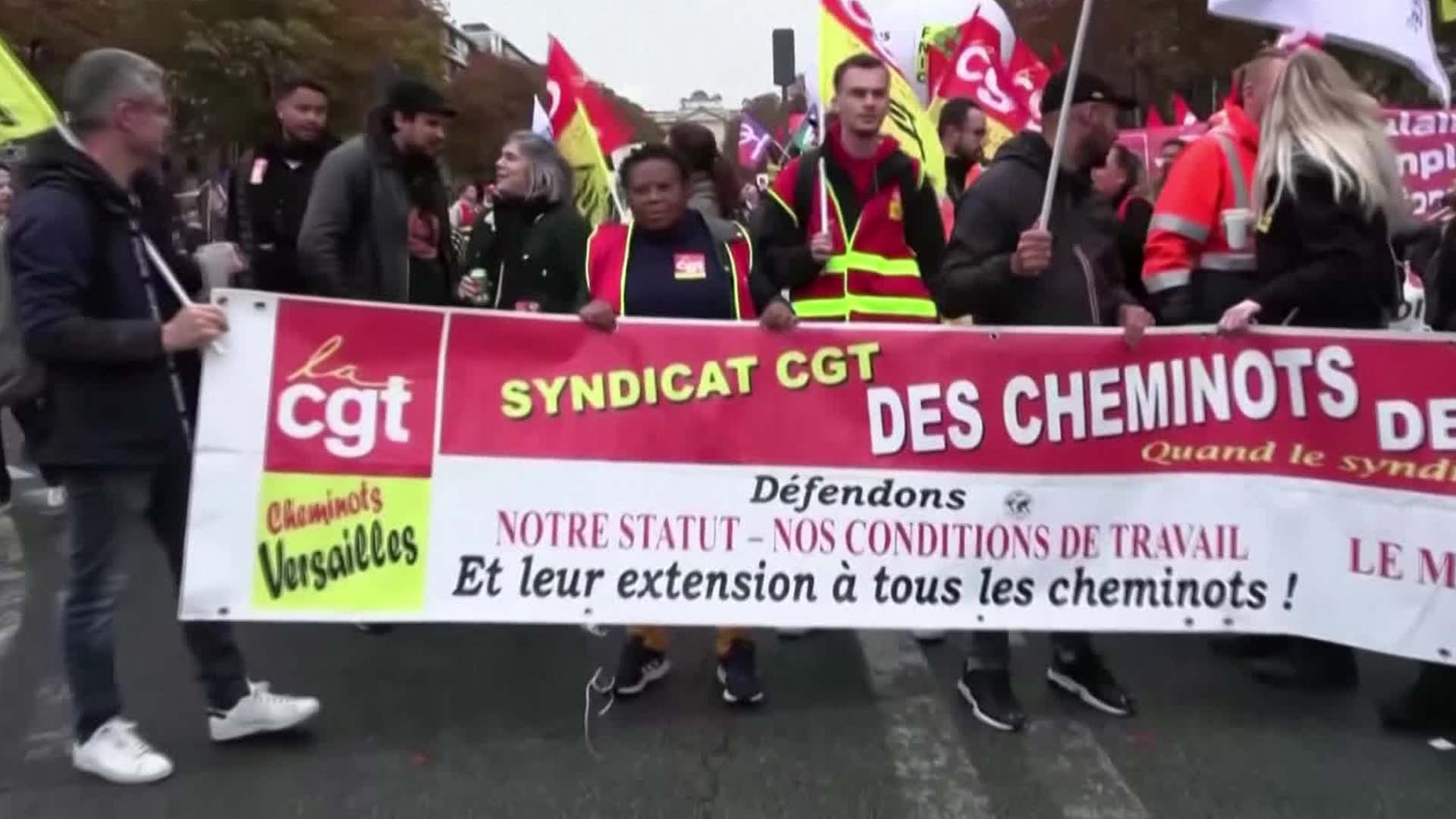 에너지 위기 속 정유사 파업…프랑스 주유소 대란