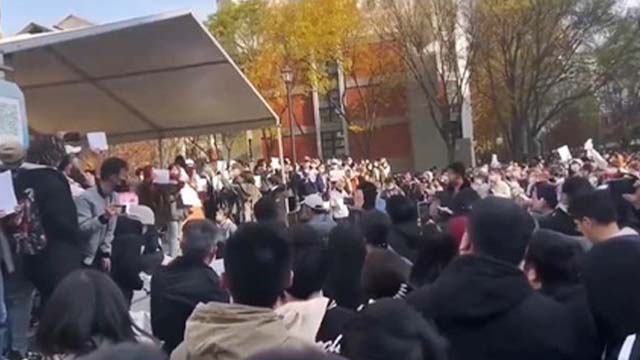 시진핑 모교 칭화대서도…“수백명 코로나19 봉쇄 항의 시위”