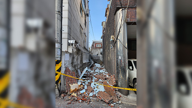서울 강북구서 빌라 외벽 붕괴…21명 대피