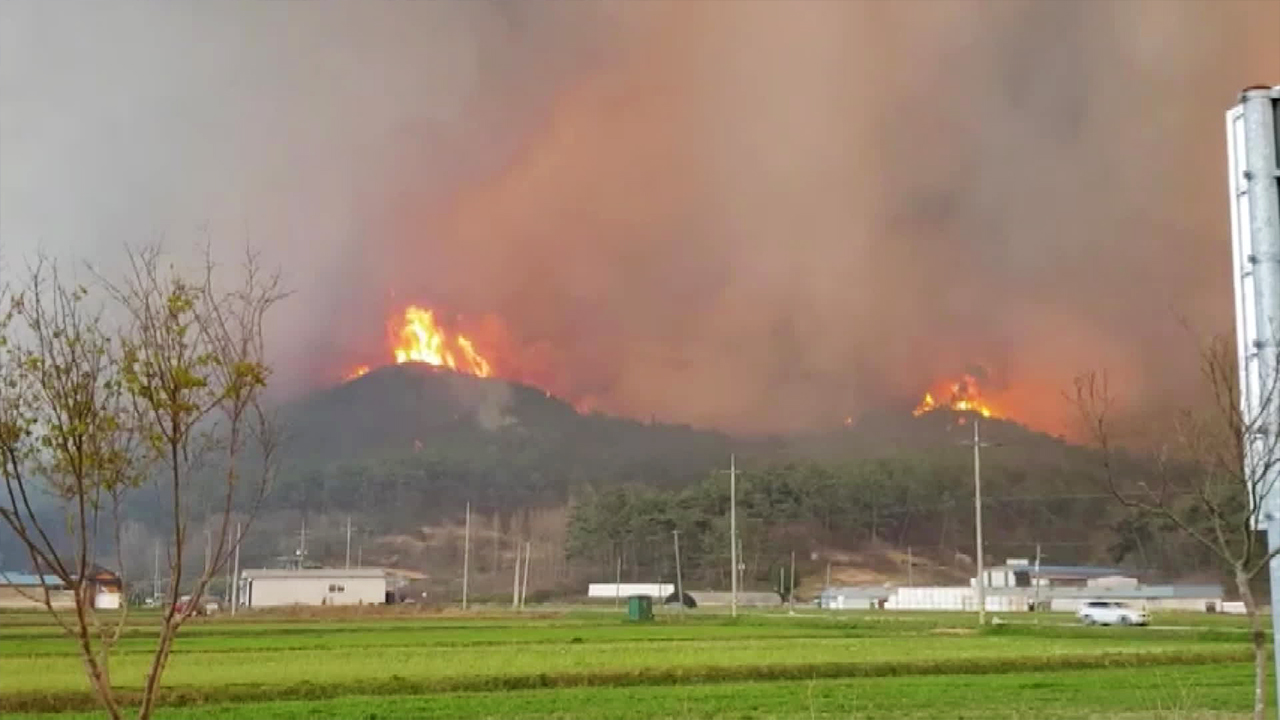 전남 함평·순천 산불 ‘2단계’…주민 백여 명 대피