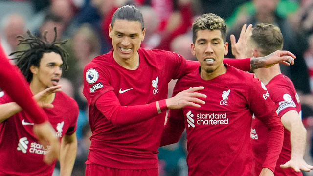 뒷심 부족했던 EPL 선두 아스널, 리버풀과 2-2 무승부