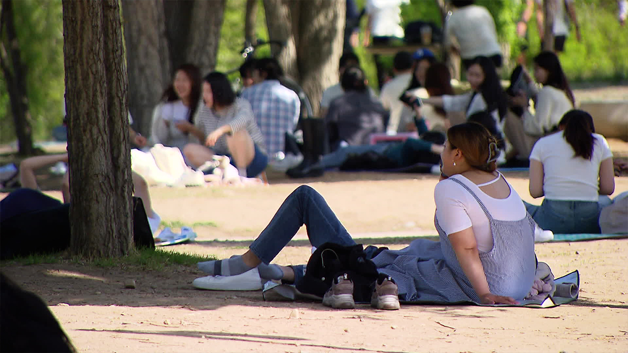 변덕스러운 봄 날씨…내일까지 ‘깜짝 더위’