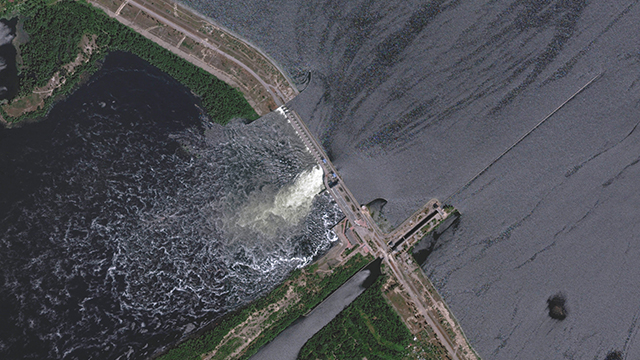 “카호우카 댐 붕괴로 수십 년 환경적 후유증 예상”