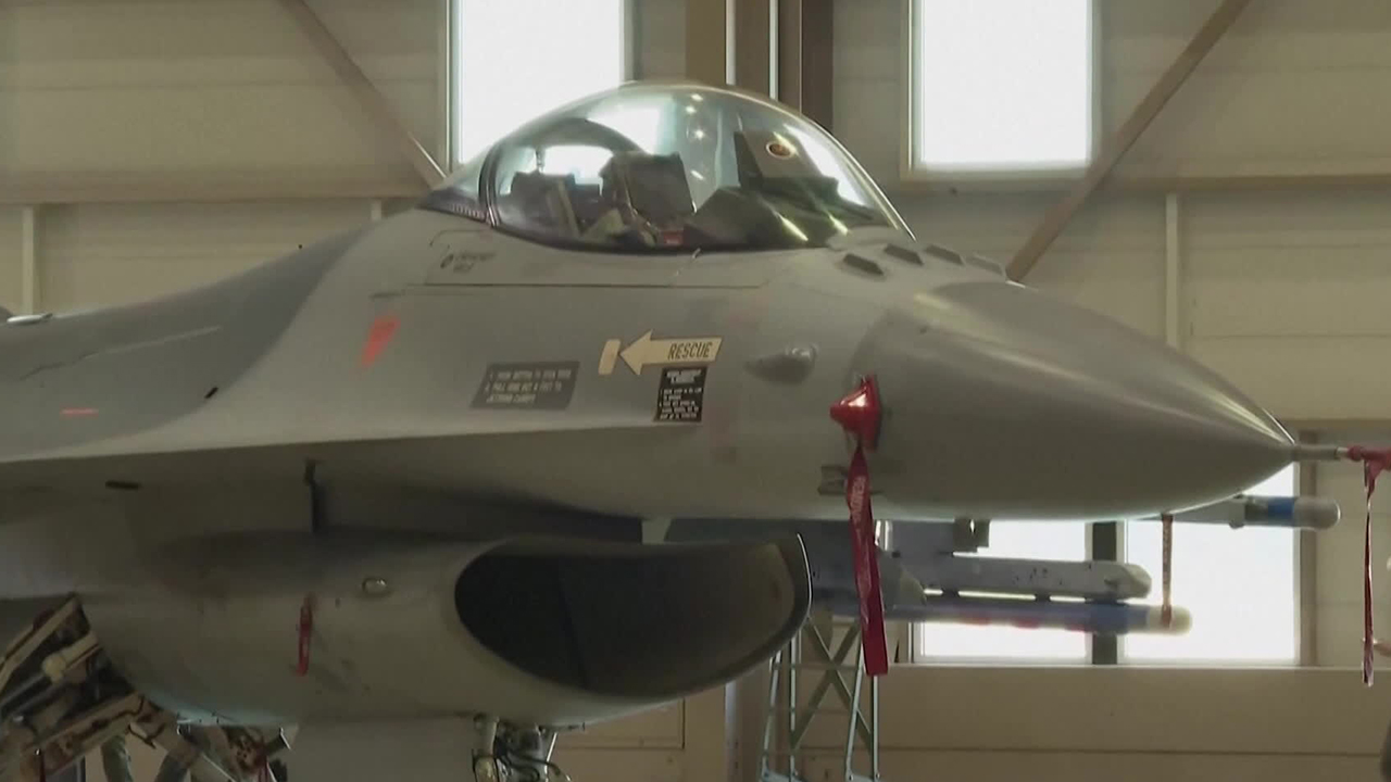 F-16, 내년 초 투입…‘게임 체인저’ 될 수 있을까