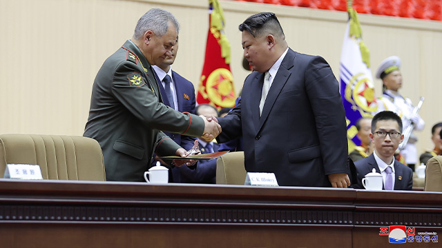 쇼이구 러 국방 “북한은 이웃…연합훈련 논의중”