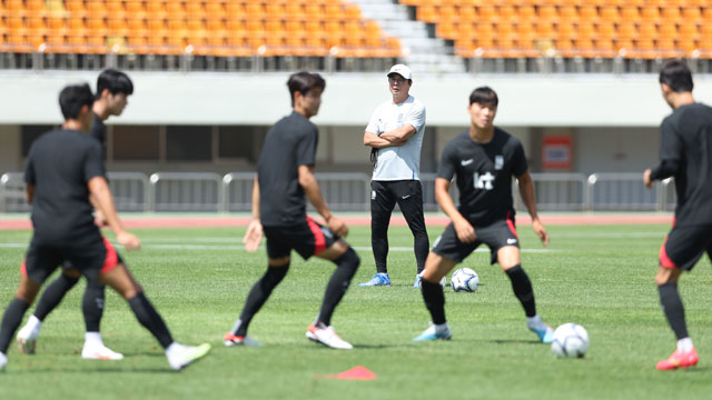 창원서 담금질하는 ‘두 황선홍호’…사령탑은 ‘시간과의 전쟁’