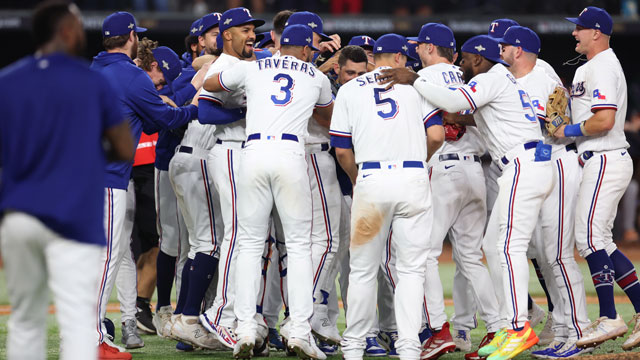 MLB 텍사스, 볼티모어에 3연승 거두고 12년 만에 ALCS 진출