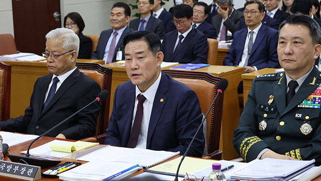 ‘목선 귀순’ 군 작전 두고 與 “모처럼 제대로” 野 “명백한 실패” 공방