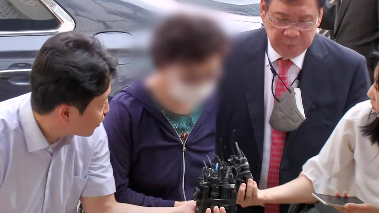대통령 장모 최은순 징역 1년 확정…보석청구도 기각