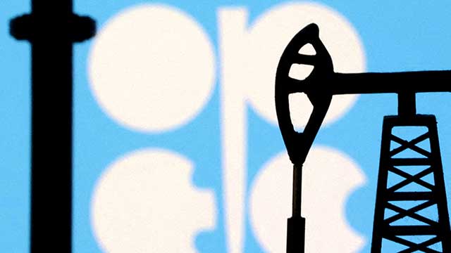 “OPEC 플러스, 원유 생산량 하루 100만 배럴 추가 감산 검토”