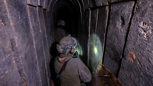 WSJ “이스라엘, 하마스 대원 은신한 지하터널에 바닷물 주입 추진”