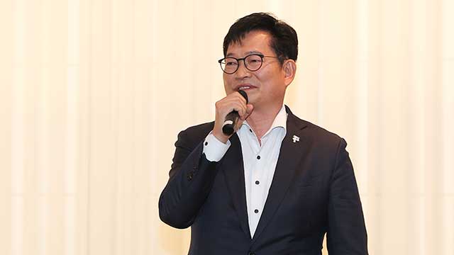 송영길 전 대표 첫 소환…‘검찰 비판’ 기자회견 예고