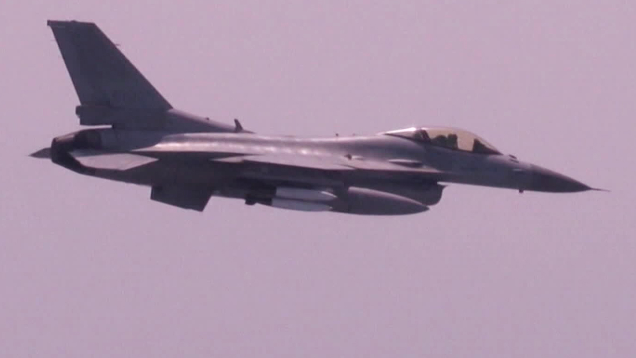 9월에 추락 KF-16 원인은 “고무 패킹” 결론…미군 F-16도 추락