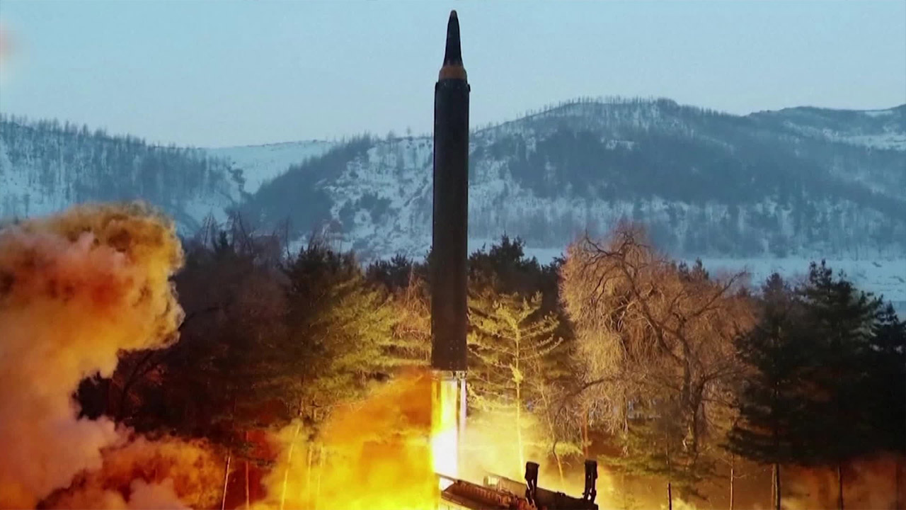 북, 새해 첫 탄도미사일 도발…신형 무기체계 가능성