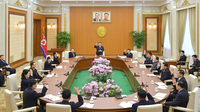 북한, 남북경협 관련 합의서 일방 폐기…관련 법안도 폐지