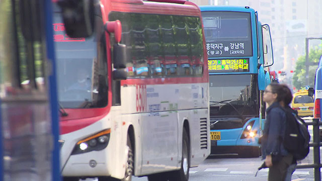 수도권 광역버스 노선에 2층 전기버스 50대 추가 투입